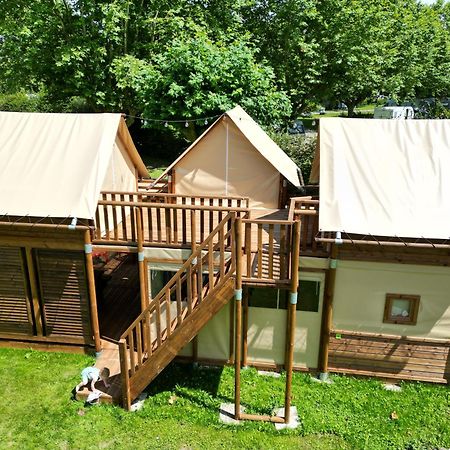 Camping De Thoissey *** Exteriör bild