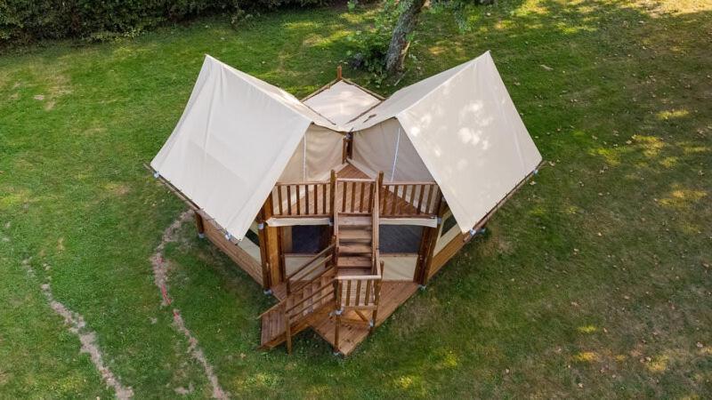 Camping De Thoissey *** Exteriör bild