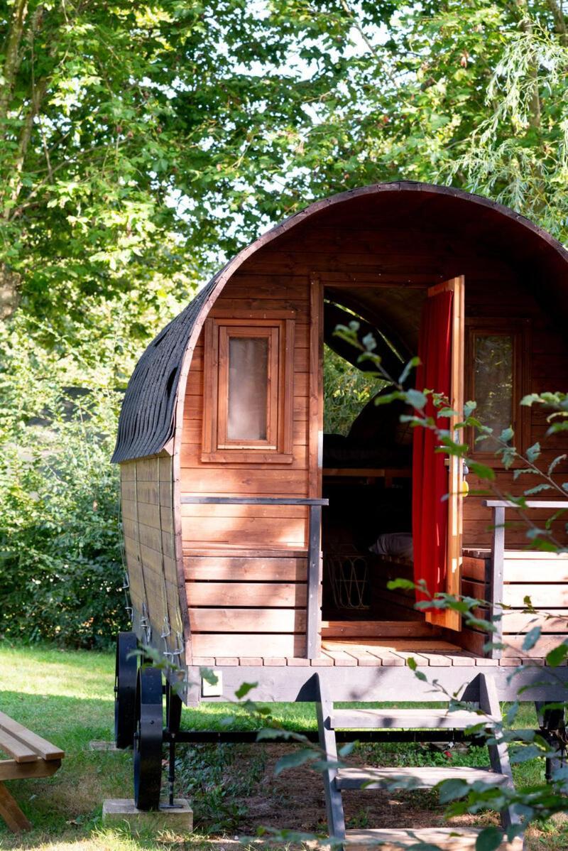 Camping De Thoissey *** Exteriör bild